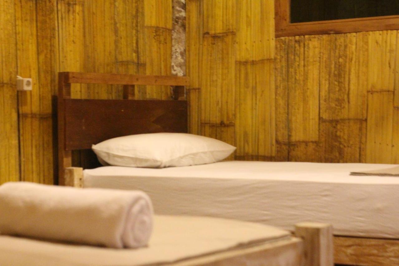 Jungle House - Surf & Stay Pulukan Εξωτερικό φωτογραφία