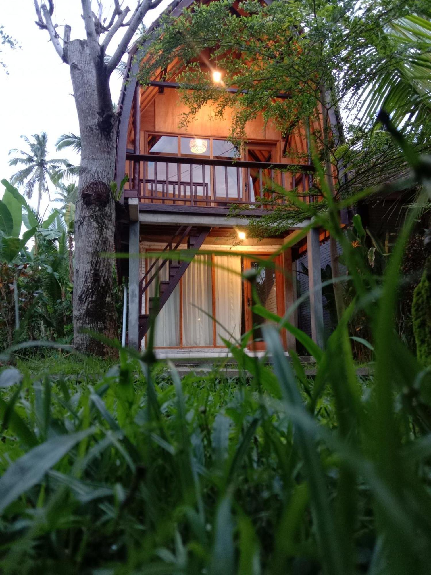 Jungle House - Surf & Stay Pulukan Εξωτερικό φωτογραφία